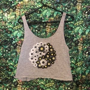 Daisy ying yang crop top